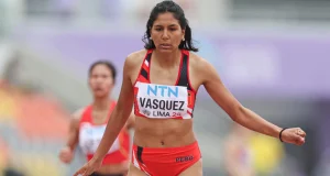 Peruana Ximena Vásquez bate dos récords nacionales y hace historia en atletismo