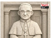 ARTESANO LAMBAYECANO ESCULPE EN PIEDRA UNA IMPONENTE MINI ESCULTURA DEL PAPA LEÓN XIV